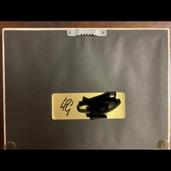 Framed Stamps from three different European Countries. Healing Theme . - Picture 2 of 2